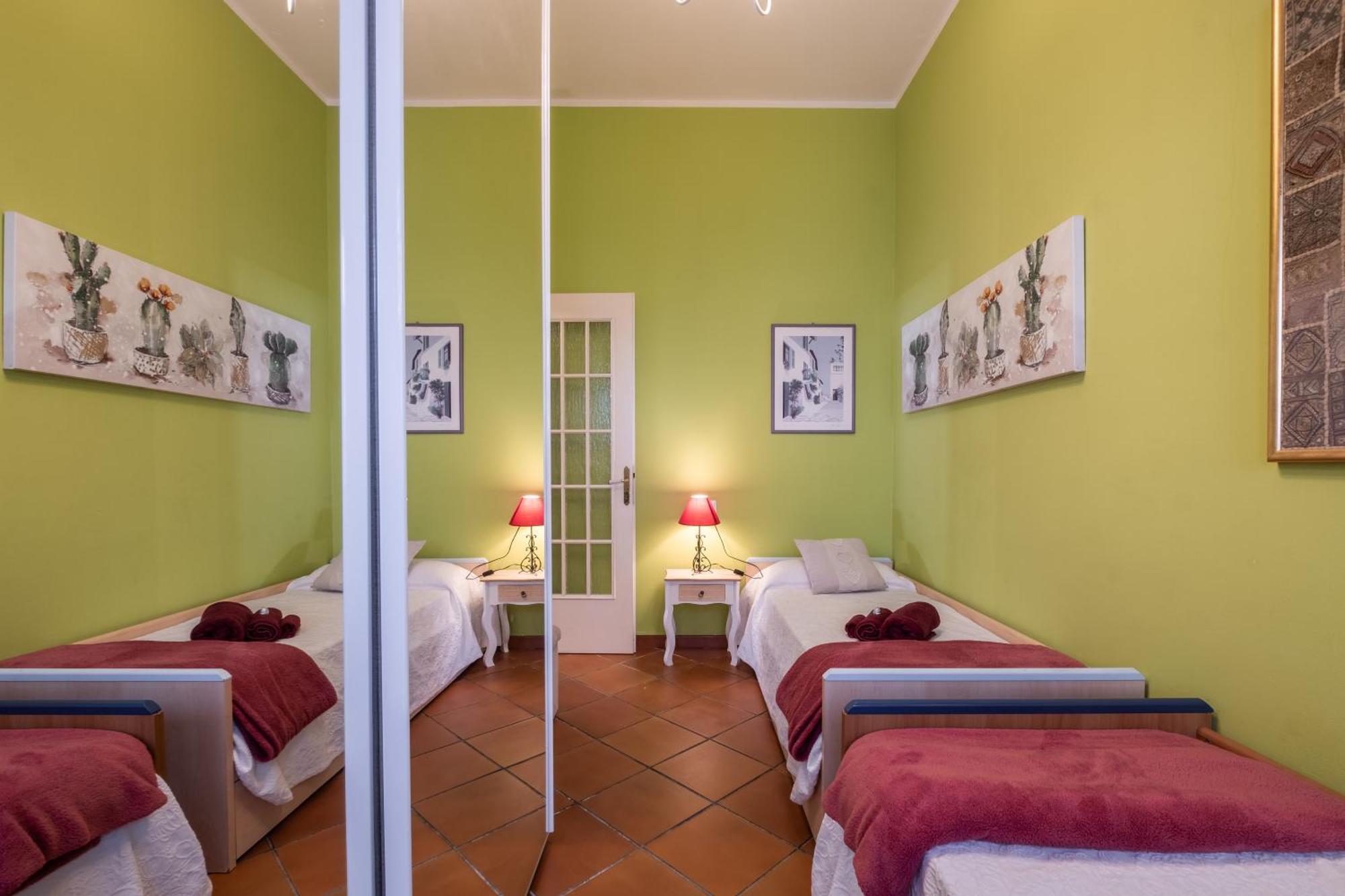 Elegante Villa Lu' Centro Citta A 10 Minuti Dal Mare Cagliari Esterno foto