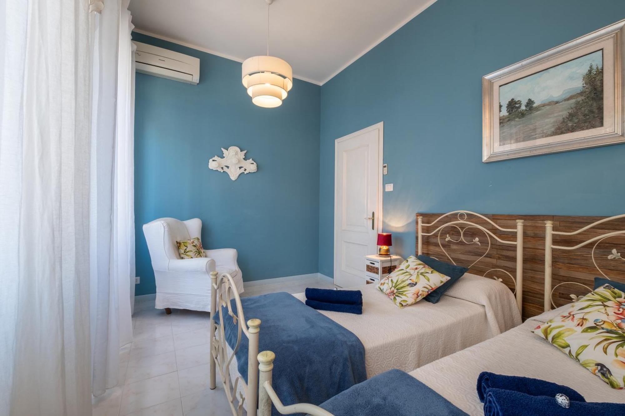 Elegante Villa Lu' Centro Citta A 10 Minuti Dal Mare Cagliari Esterno foto