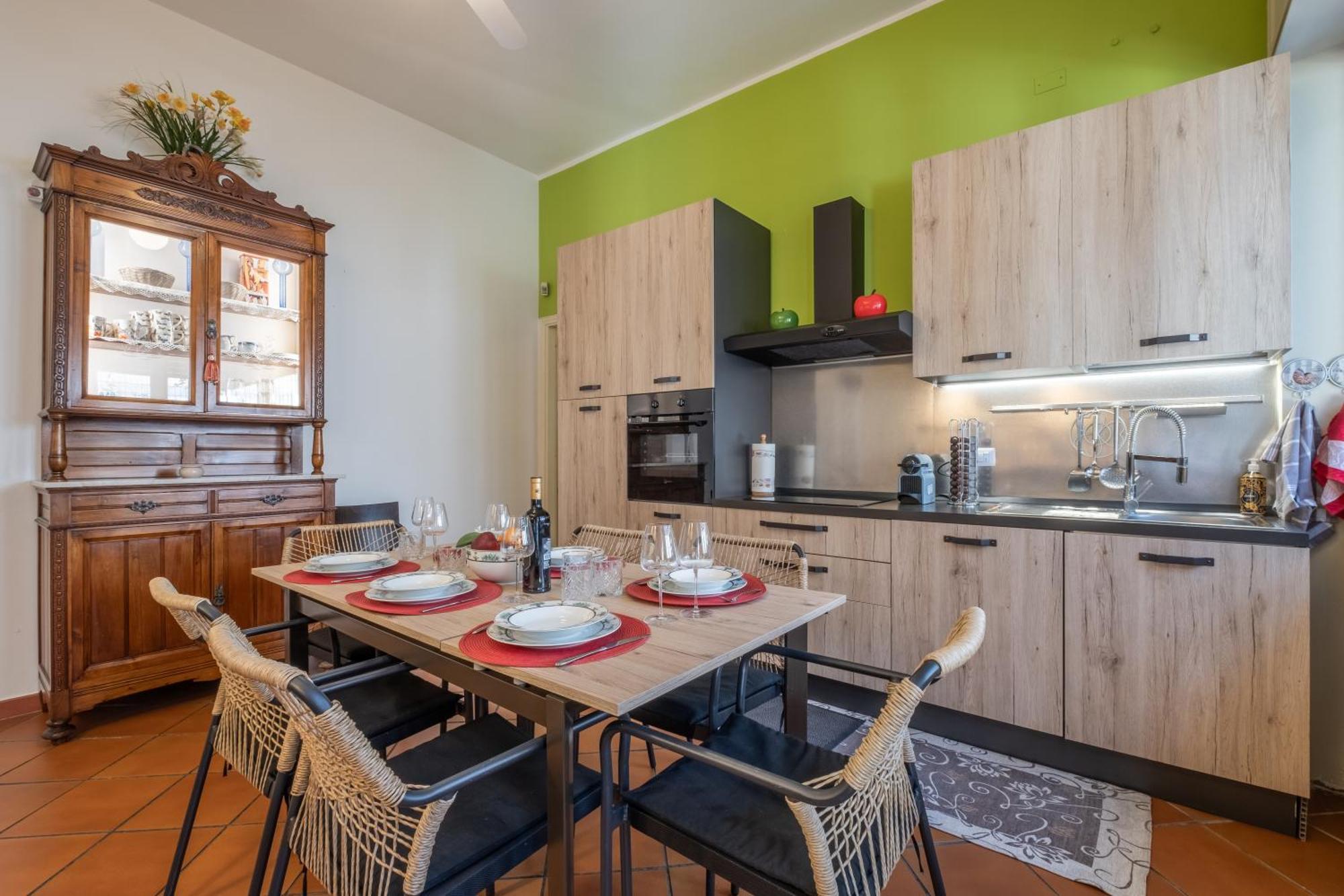 Elegante Villa Lu' Centro Citta A 10 Minuti Dal Mare Cagliari Esterno foto